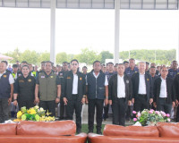 มท.4 ลงพื้นที่ ต.ปากหมาก อ.ไชยา ขับเคลื่อนนโยบายรัฐบาลและกระ ... พารามิเตอร์รูปภาพ 4