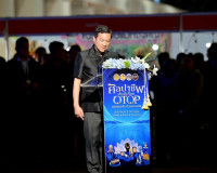 ผู้ว่าฯ สุราษฎร์ธานี ร่วมเปิดงาน “ศิลปาชีพ ประทีปไทย OTOP หล ... พารามิเตอร์รูปภาพ 1