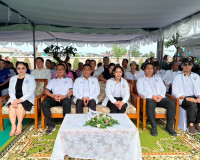 รองผู้ว่าราชการจังหวัดสุราษฎร์ธานี เป็นประธานกล่าวเปิดในพิธี ... พารามิเตอร์รูปภาพ 5