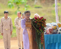 รองผู้ว่าราชการจังหวัดสุราษฎร์ธานี เป็นประธานในพิธีเปิดกิจกร ... พารามิเตอร์รูปภาพ 6
