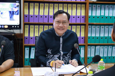 รองผู้ว่าราชการจังหวัดฯ เข้าร่วมการประชุมคณะกรรมการมาตรฐานจร ... พารามิเตอร์รูปภาพ 1