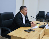 ผู้ว่าฯ สุราษฎร์ธานี เป็นประธานประชุมคณะกรรมการมูลนิธิส่งเสร ... พารามิเตอร์รูปภาพ 10