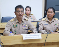 รองผู้ว่าราชการจังหวัดสุราษฎร์ธานี เป็นประธานประชุมหารือแนวท ... พารามิเตอร์รูปภาพ 2