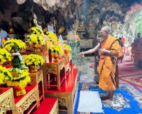 รองผู้ว่าราชการจังหวัดฯ เป็นประธานฝ่ายฆราวาส ให้การต้อนรับ แ ... พารามิเตอร์รูปภาพ 7