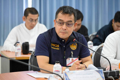 รองผู้ว่าฯ สุราษฎร์ธานี ต้อนรับคณะกรรมาธิการการปกครอง สภาผู้ ... พารามิเตอร์รูปภาพ 1