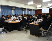 รองผู้ว่าฯ สุราษฎร์ธานี ต้อนรับคณะกรรมาธิการการปกครอง สภาผู้ ... พารามิเตอร์รูปภาพ 7