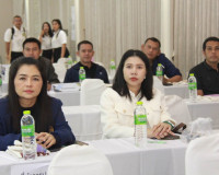 สุราษฎร์ธานีเสริมสร้างศักยภาพนักปกครอง ยกระดับภาพลักษณ์ควบคู ... พารามิเตอร์รูปภาพ 36