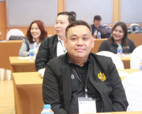 ผู้ว่าฯ สุราษฎร์ธานี เน้นย้ำภาครัฐและภาคเอกชนผนึกกำลังขับเคล ... พารามิเตอร์รูปภาพ 8