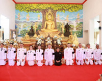 จังหวัดสุราษฎร์ธานี จัดพิธีบำเพ็ญกุศลและทำบุญตักบาตร ในวาระค ... พารามิเตอร์รูปภาพ 16