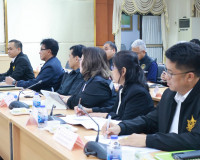 ผู้ว่าฯ สุราษฎร์ธานี ประชุมคณะกรรมการขับเคลื่อนการต่อต้านการ ... พารามิเตอร์รูปภาพ 5