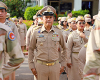 จังหวัดสุราษฎร์ธานี จัดกิจกรรมเคารพธงชาติ เนื่องใน "วันพระรา ... พารามิเตอร์รูปภาพ 14