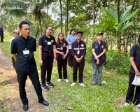 รองผู้ว่าฯ สุราษฎร์ธานี ตรวจเยี่ยมให้กำลังใจครัวเรือนเปราะบา ... พารามิเตอร์รูปภาพ 17
