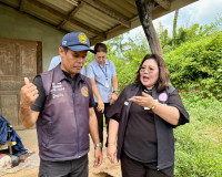 รองผู้ว่าฯ สุราษฎร์ธานี ตรวจเยี่ยมให้กำลังใจครัวเรือนเปราะบา ... พารามิเตอร์รูปภาพ 28