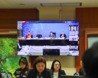 ผู้ว่าฯ สุราษฎร์ธานี ร่วมประชุมทางไกล รับมอบนโยบาย “นายกฯ อน ... พารามิเตอร์รูปภาพ 16