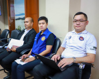 ผู้ว่าฯ สุราษฎร์ธานี ประชุมติดตามสถานการณ์บุคคลต่างด้าวประกอ ... พารามิเตอร์รูปภาพ 22