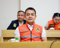 ผู้ว่าฯ สุราษฎร์ธานี ประชุม บกปภ.ช. ติดตามสถานการณ์น้ำและผลก ... พารามิเตอร์รูปภาพ 7