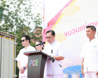 รองผู้ว่าราชการจังหวัดสุราษฎร์ธานี เป็นประธานในพิธีเปิดกิจกร ... พารามิเตอร์รูปภาพ 1