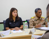 จังหวัดสุราษฎร์ธานีประชุมตรวจสอบข้อร้องเรียนกรณีนำเข้ายางพาร ... พารามิเตอร์รูปภาพ 1