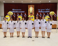 จังหวัดสุราษฎร์ธานีจัดพิธีวางพวงมาลา น้อมรำลึกในพระมหากรุณาธ ... พารามิเตอร์รูปภาพ 14