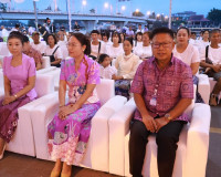 จังหวัดสุราษฎร์ธานี จัดพิธีชักพุ่มผ้าป่าเมืองสุราษฎร์ธานี สื ... พารามิเตอร์รูปภาพ 12