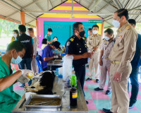 พิธีเปิดโครงการคลินิกเกษตรเคลื่อนที่ในพระราชานุเคราะห์ สมเด็ ... พารามิเตอร์รูปภาพ 9